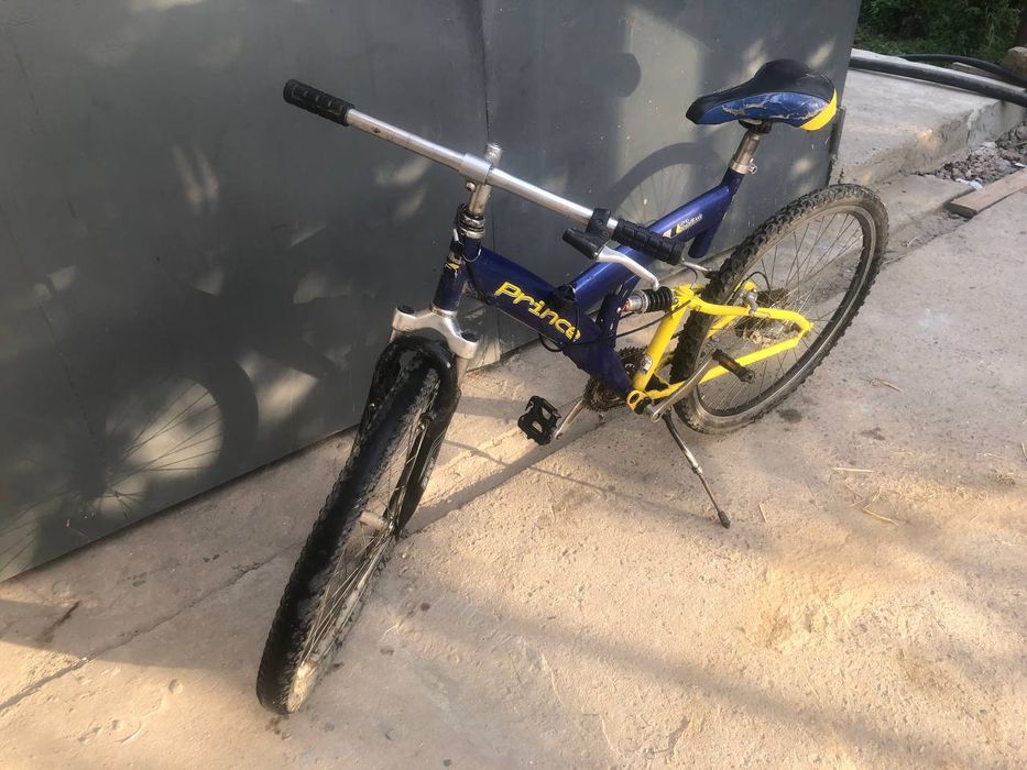 Горный, спортивный велосипед 26 дюймів.