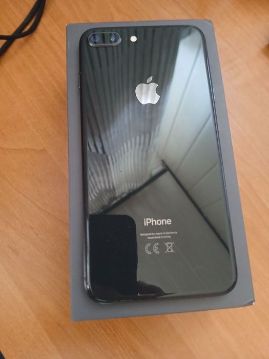 Sprzedaż iPhone 8 Plus,bateria wymieniona, 100%