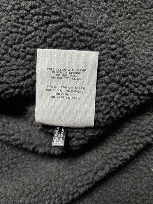 Кожанка Levis.