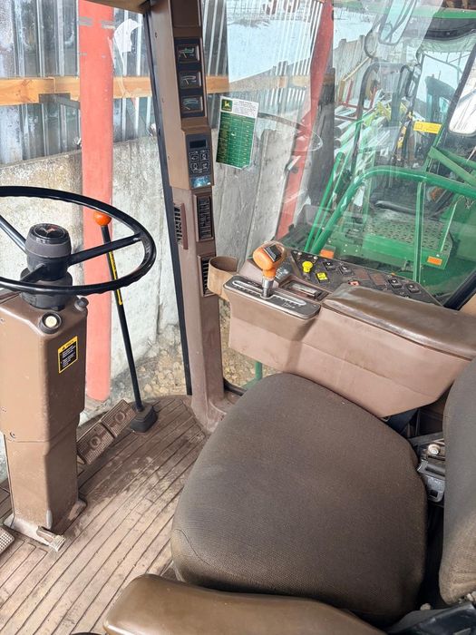Комбайн зернозбиральний John Deere 9500