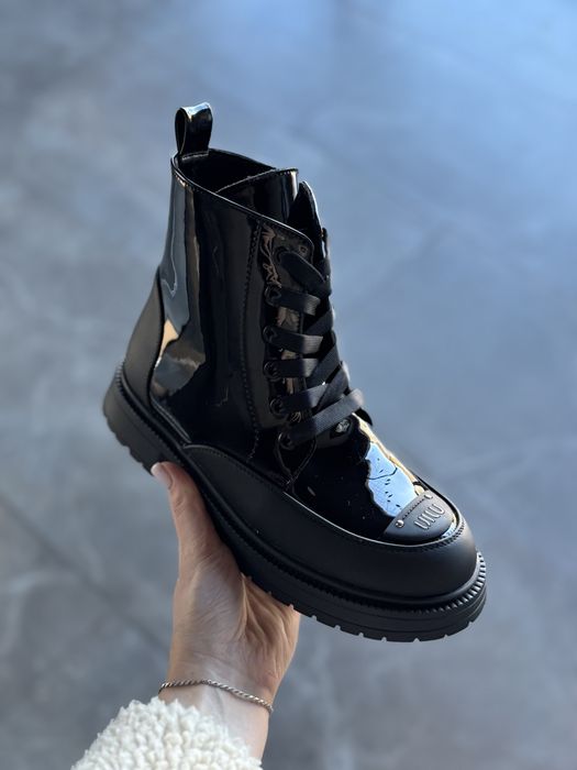 Черевики  жіночі