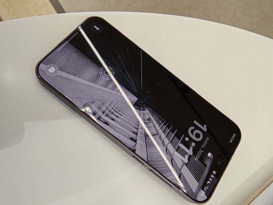 OPPO Find X9 Pro + Conversor