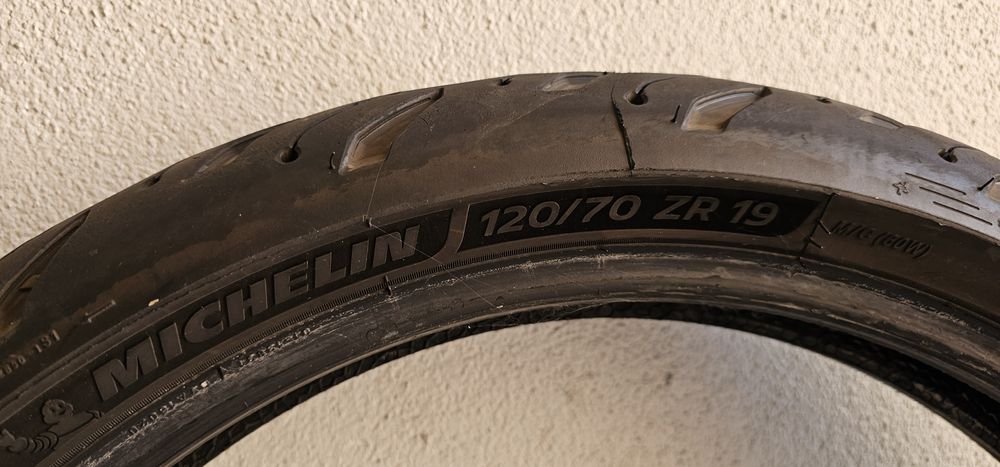 Pneus Michelin road 6