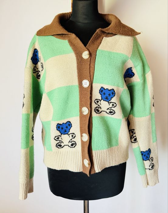Dzianinowy sweterek w kratę z misiami, L 40, styl retro