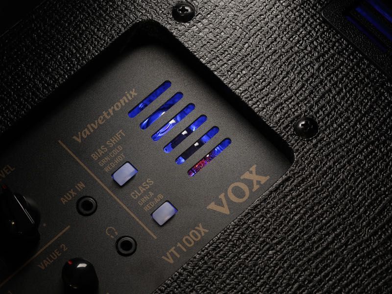 VOX VT100X Valvetronix 100 Watt Hybrid Modelling Amp