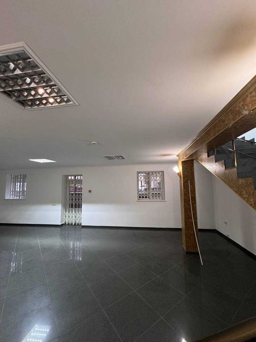 ОРЕНДА приміщення для бізнесу в НОВОБУДОВІ.