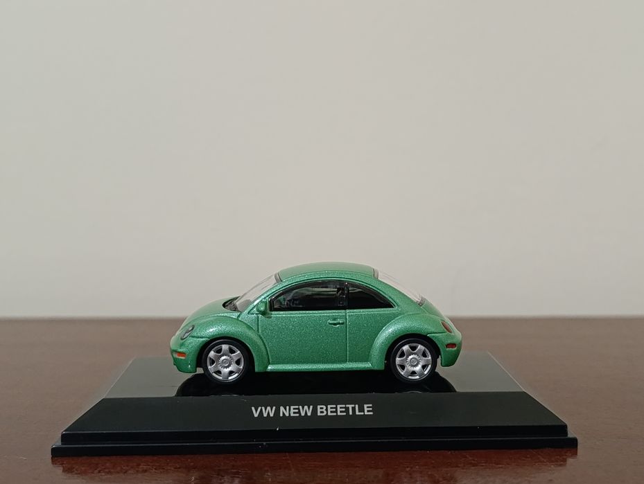 Volkswagen New Beetle 1/64
