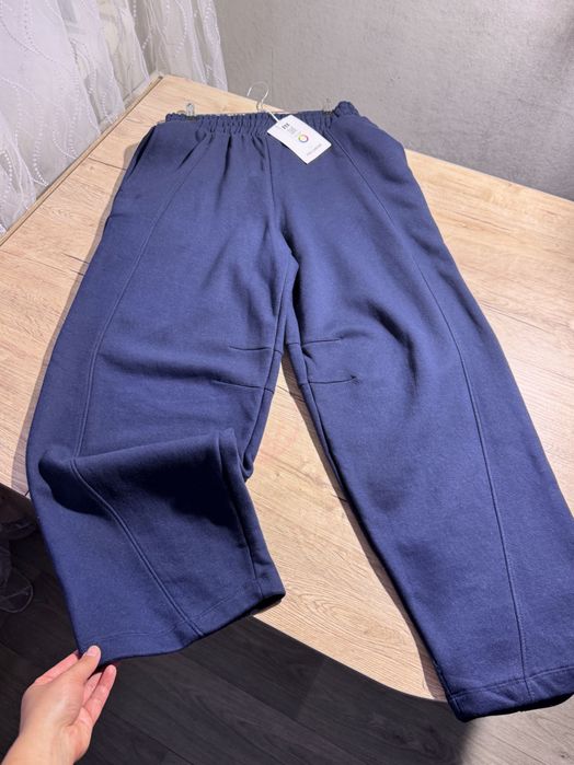 Нові сині жіночі спортивні штани -барел Pull&bear