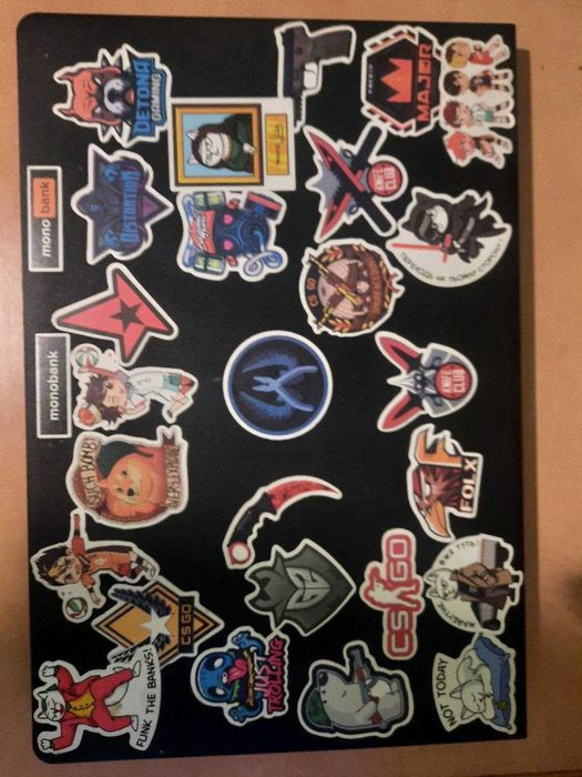 Ноутбук Dell. i5-8250U, 8 ГБ ddr4 ОЗУ