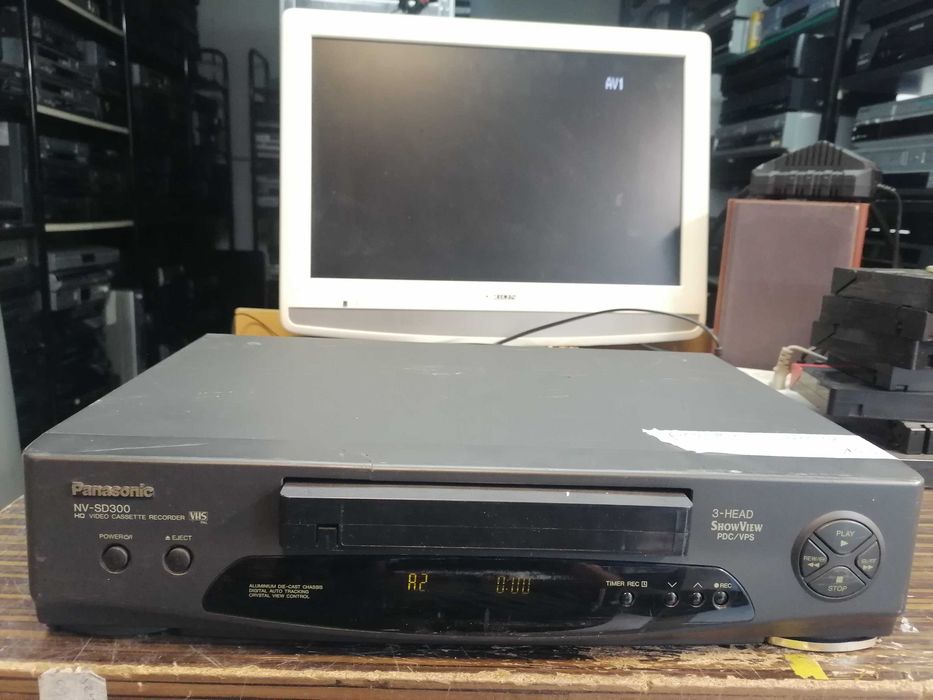 Magnetowid VHS Panasonic  NV-SD300EG