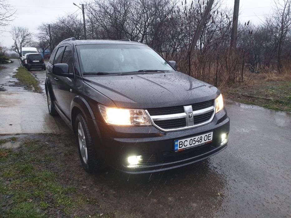Продам Dodge journey 2.0 дизель