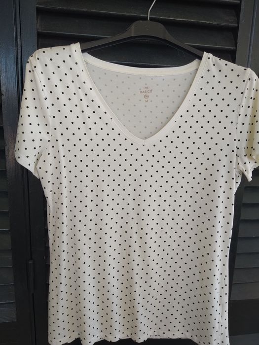 Blusa / T-shirt polka dot, super macia - C&A - Tamanho M