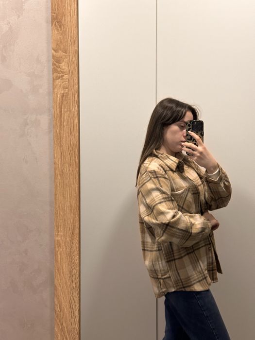 Нова сорочка в клітинку оверсайз тепла рубашка в клетку жіночий одяг