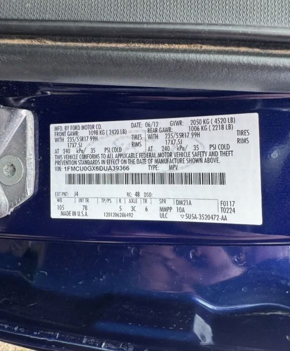 Продам Ford escape 2012
