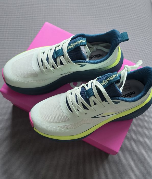 Sneakersy niskie 39