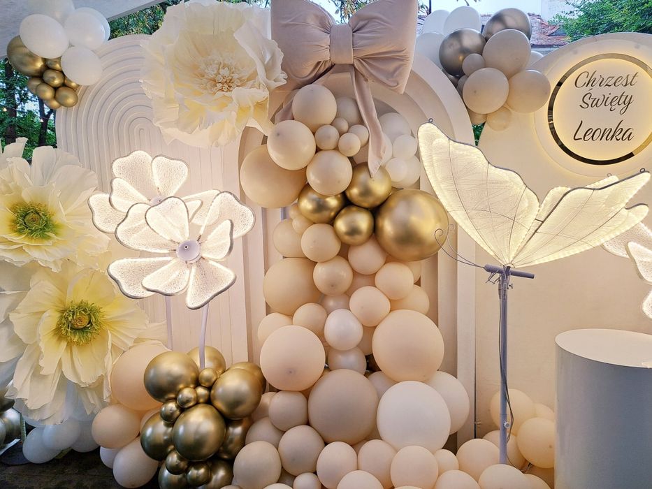 Balony ścianka balonowa chrzest roczek komunię boho kwiaty