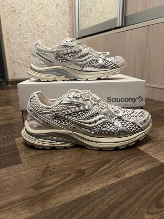 Мужские кроссовки Saucony Kinvara 4 RE (hype, luxury, vintage)