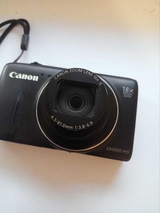 Canon SX600 HS WiFi NFC, 18x zoom, PC2071