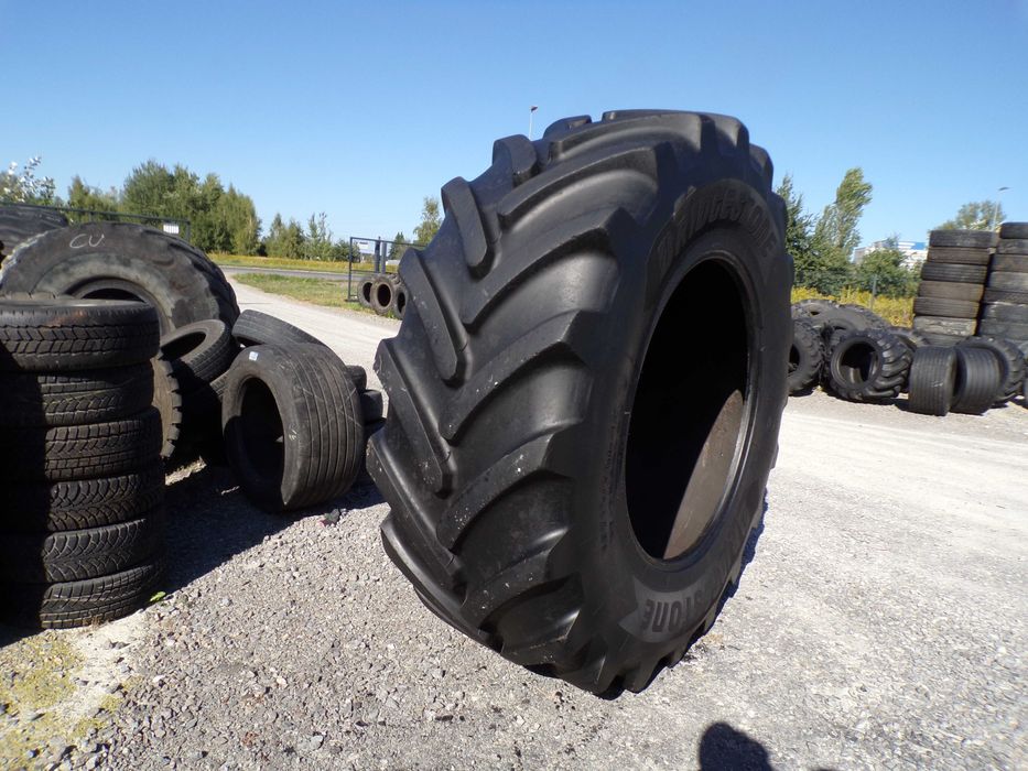 Opona 710/70R42 BRIDGESTONE VT-TRACTOR (4000 netto)