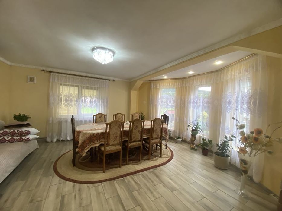 Відпочинок / Ясіня/Здається садиба у Музики в мальовничому куточку смт