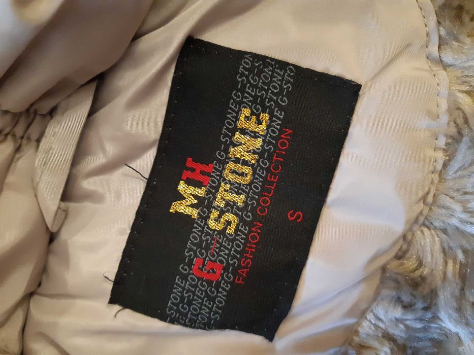 Beżowa kurtka zimowa z dopinką