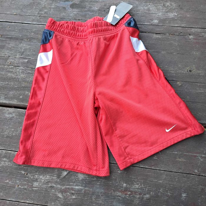 Spodenki Nike basketball