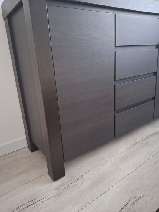 Komoda Black Red White