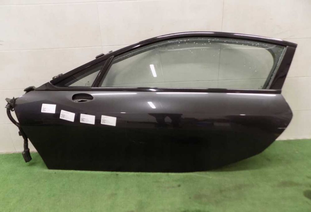 Двері BMW i8 I12 I15 передні або задні праві ліві разборка