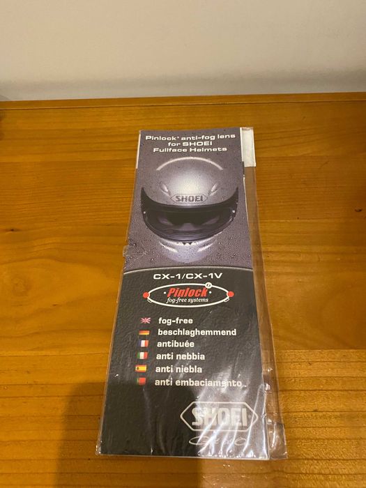 Capacete de mota "Shoei" com pelicula anti-embaciamento