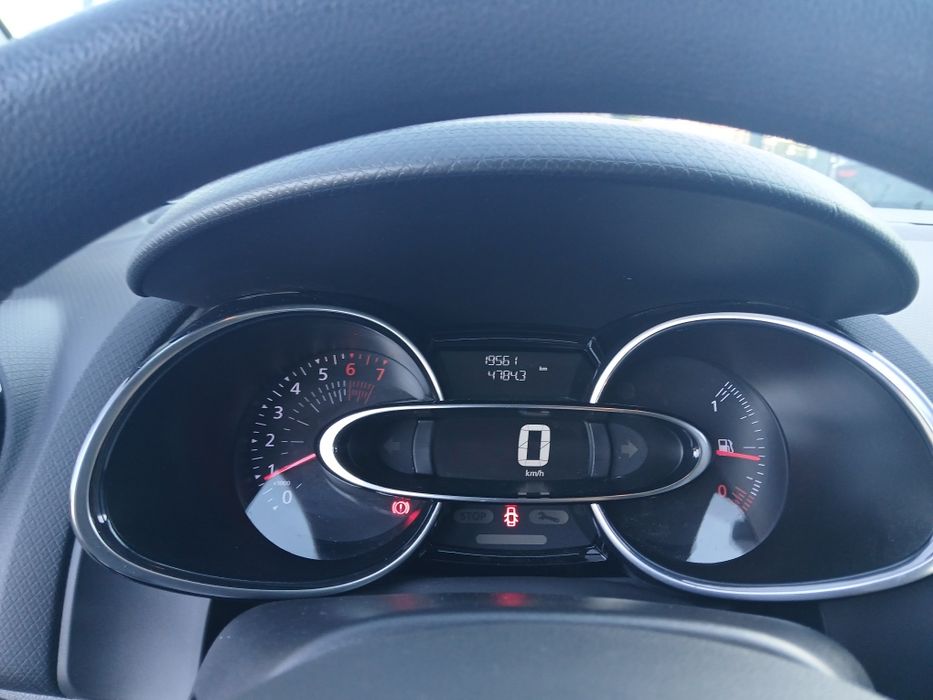 Renault clio 19.000 klms