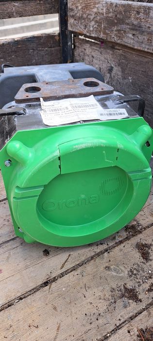 Motor de elevador trifásico NOVO