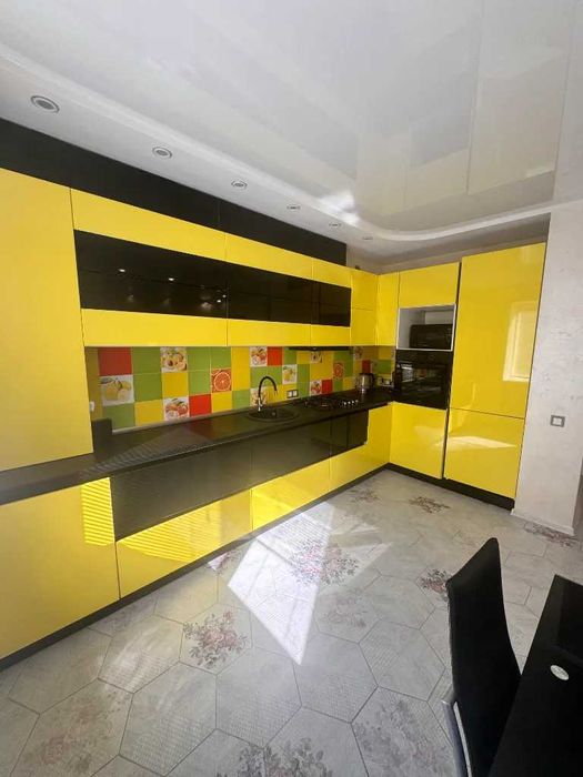 Оренда яскравої квартири-студії в ЖК "Набережний квартал"