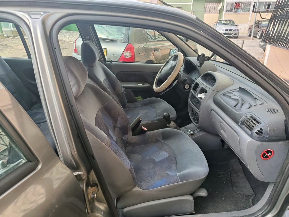 Carro em otimo estado .