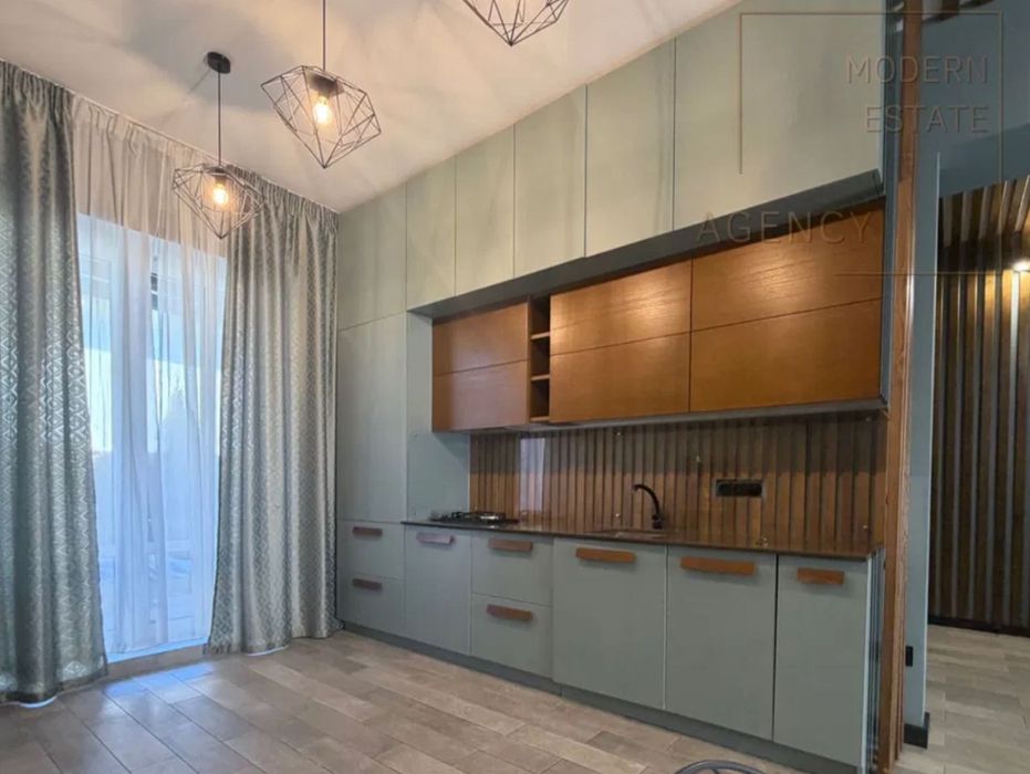 Таунхаус з ремонтом в Ірпені, Стоянка 2, 90м2+30м2, з мансардою + сауна, ГАЗ