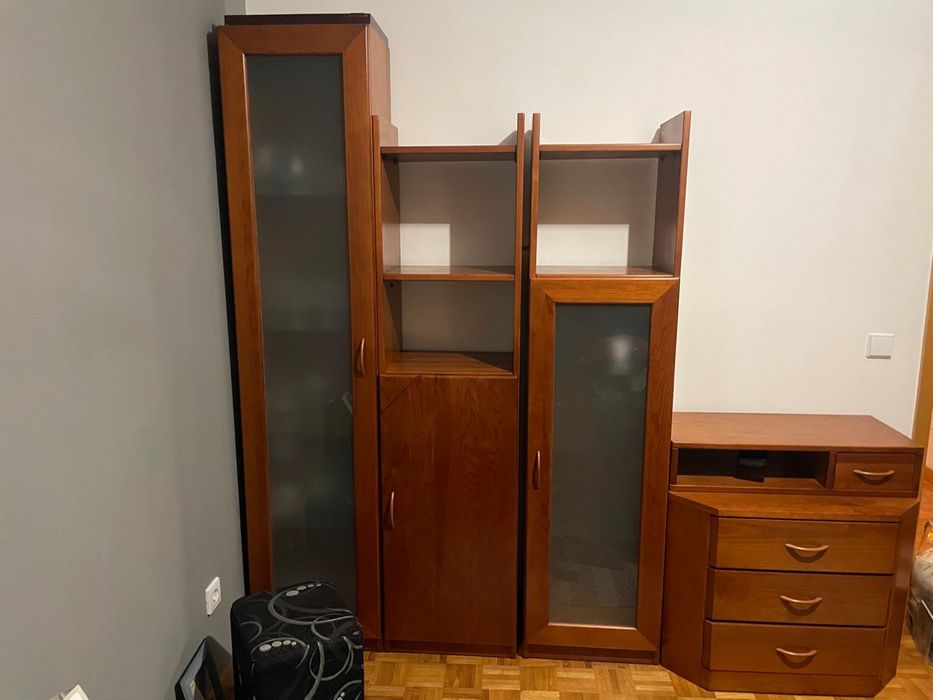 Vendo Mobilia (1 móvel tv, 1 móvel sala) +Sofá