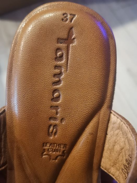 Sandały damskie Tamaris 37