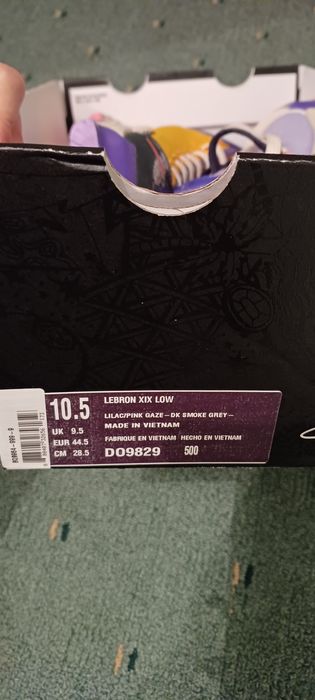 Sprzedam Nowe buty Nike