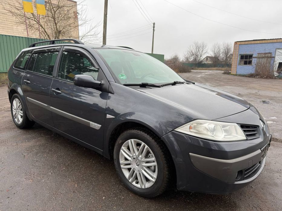 Продам Рено Меган на автомате