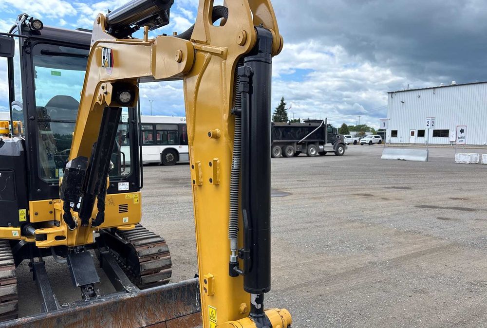 Caterpillar 303 CR 2024 — 420 м/г | 3 т компактної сили | EPA + CE