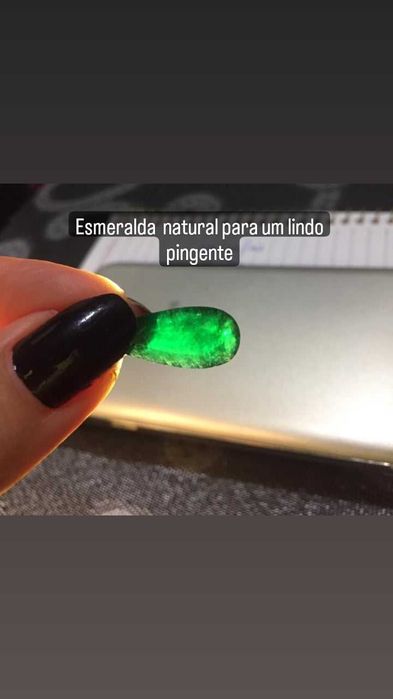 Venda de esmeraldas lapidadas