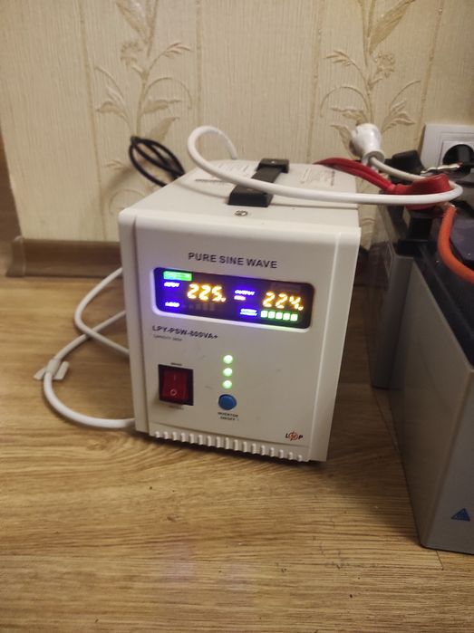 інверторний  ДБЖ з чистою синусоїдою LogicPower LPY-PSW-800VA+