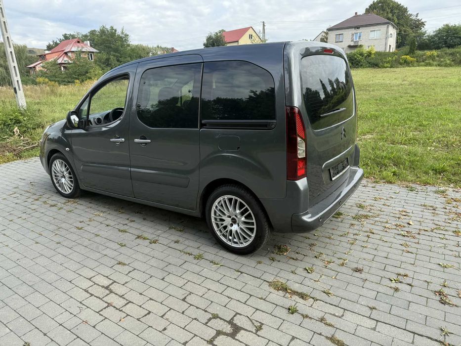 Sprzedam Citroen Berlingo 2015r