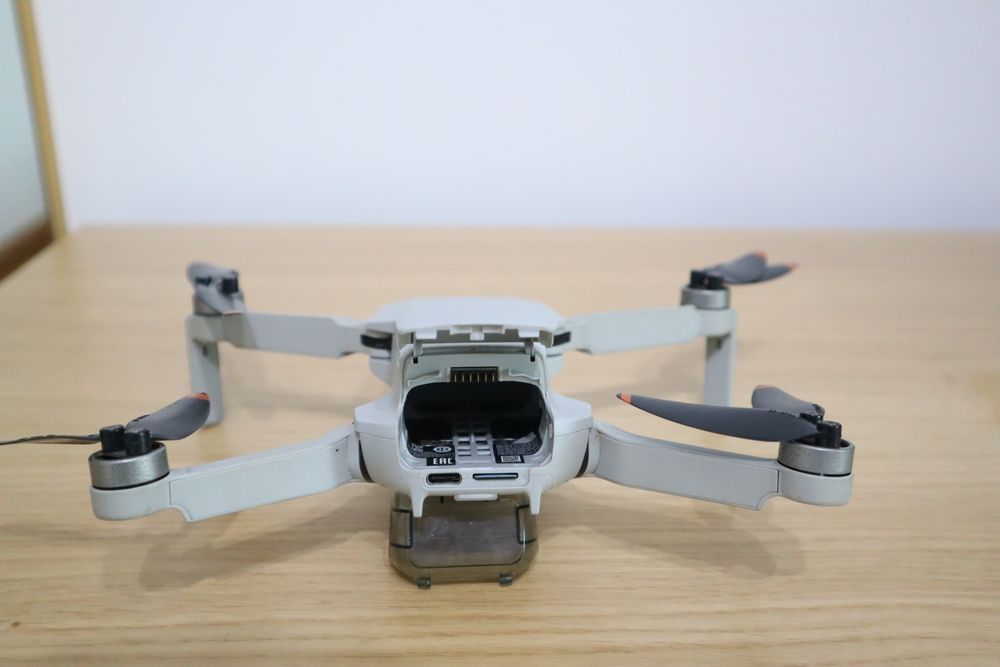 Drone DJi Mini 2 Fly More Combo474302446369525763