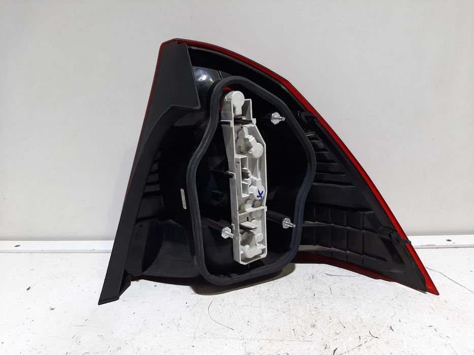 Farolim esquerdo FORD Mondeo III (B5Y)