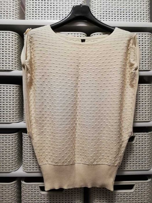Beżowy SWETER nietoperz