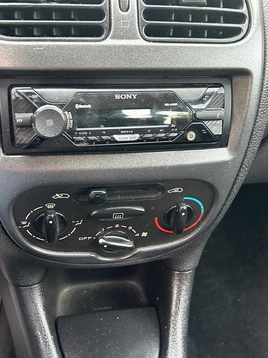 Peugeot 206 SW 1.4 gasolina 2002/11