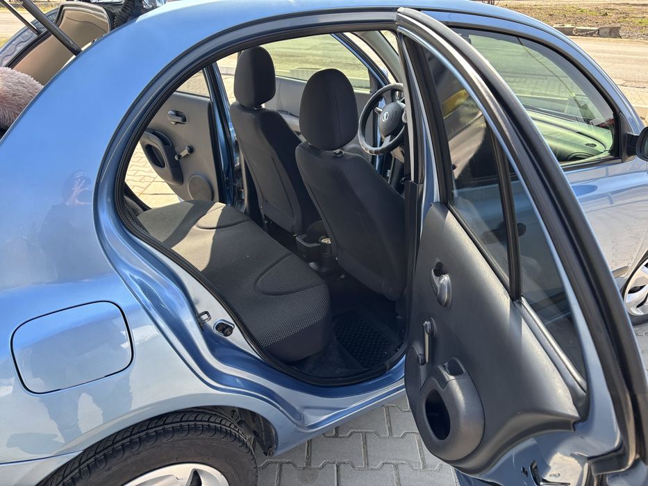 Nissan micra 2008 року 1,2 автомат