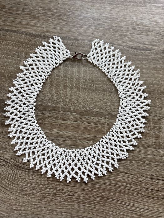 Кольє з чеського бісеру