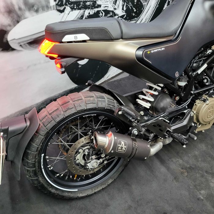 Husqvarna Svartpilen 401