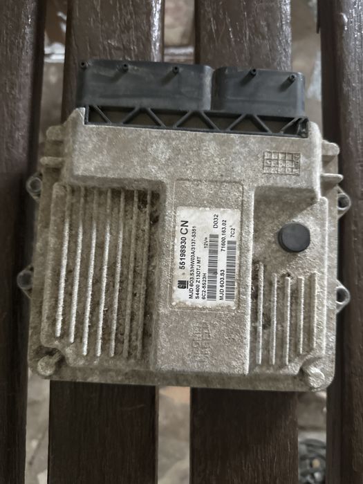 Centralina opel corsa 1.3 cdti 2007